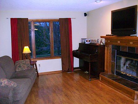 4th image of 801 Cade Ct