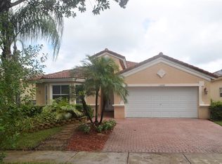 13483 SW 27th St, Hollywood, FL 33027