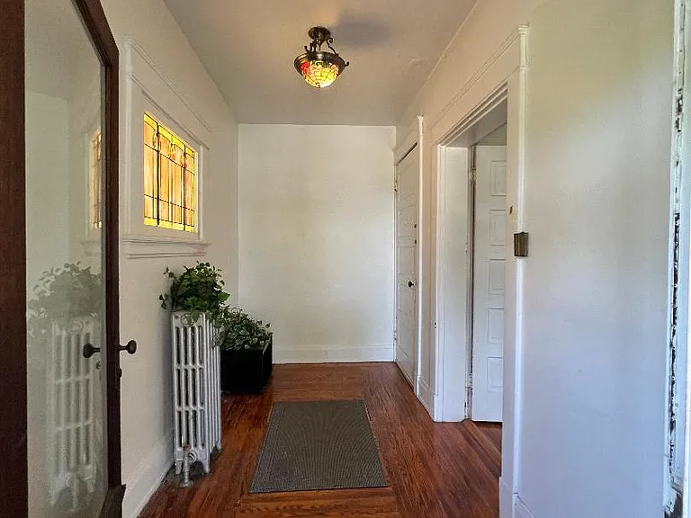 Front Entry Vestibule