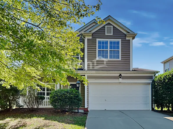 1922 Dundalk Rd, Charlotte, NC 28270