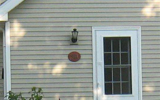 2nd image of 511 S Cedar St