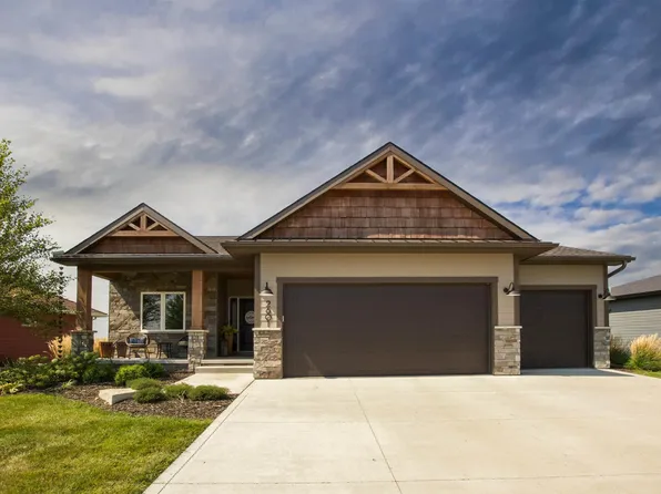 2601 Glen Ellen Rd, Sioux City, IA 51106