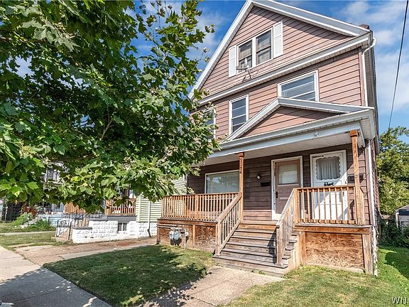 3rd image of 74 Ryan St