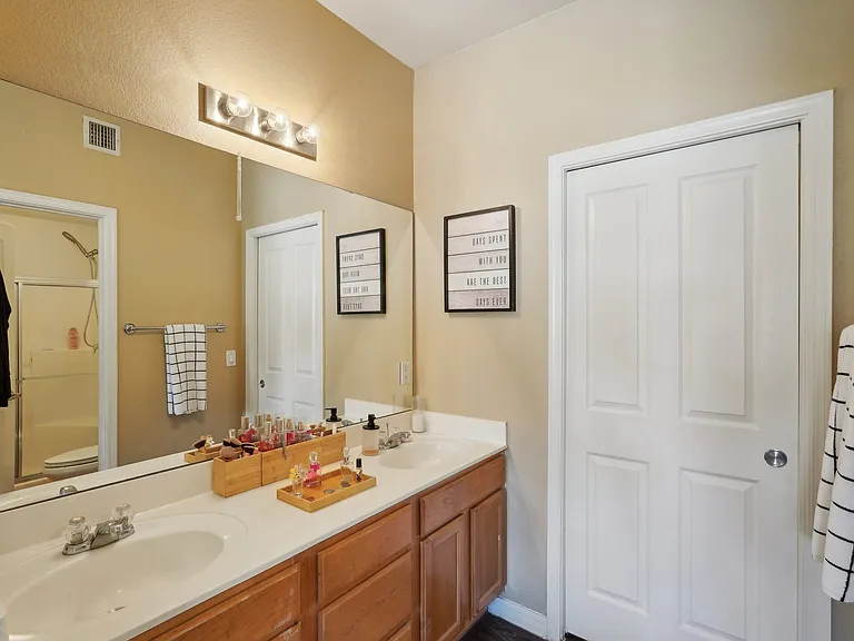 Sereno Townhomes — Photo 56