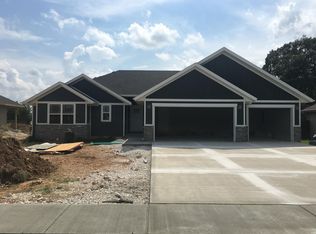 104 E Sally Ln, Strafford, MO 65757