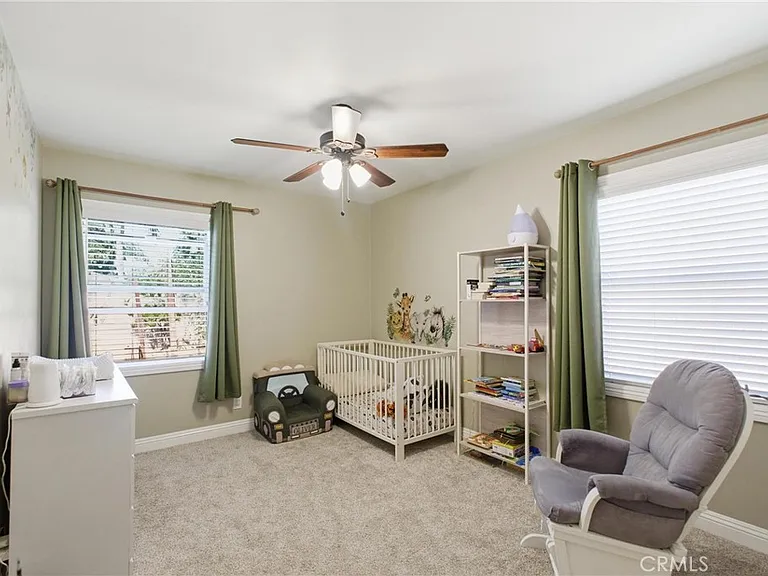 3403 Roxanne Ave — Photo 6