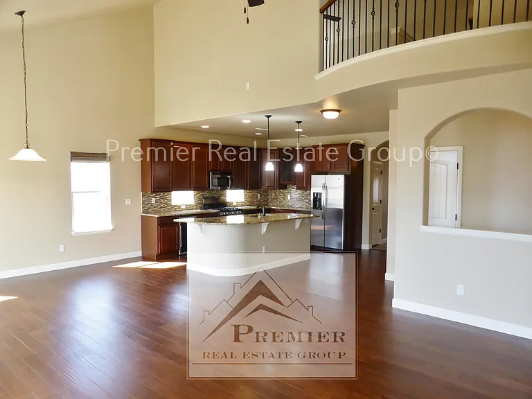 7503 Dutch Loop — Photo 9