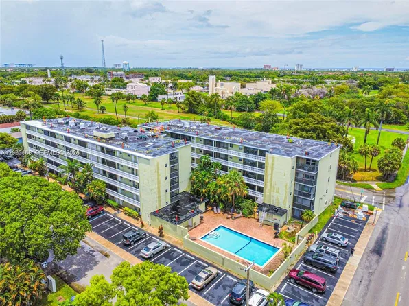 1425 Arthur St APT 409B, Hollywood, FL 33020