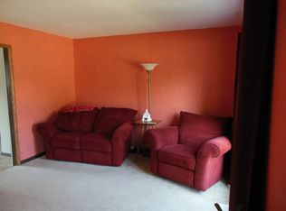 201 Hayes Ave, Romeoville, IL 60446