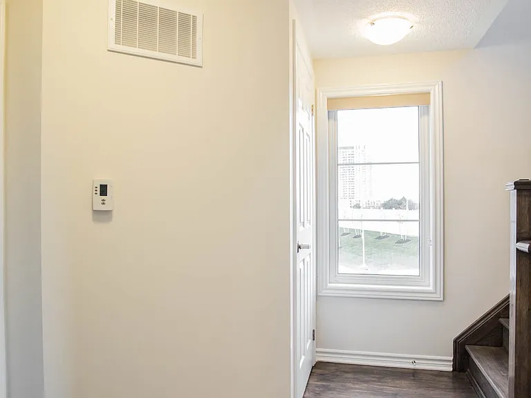 636 Evans Ave #36 — Photo 28