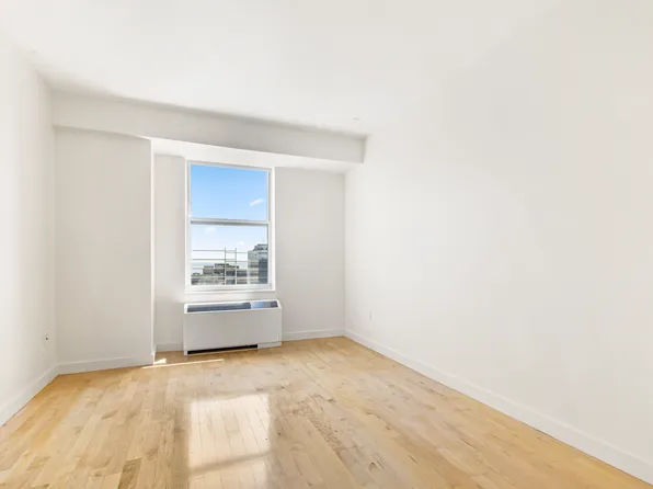 15 Broad Street image 4 of 21