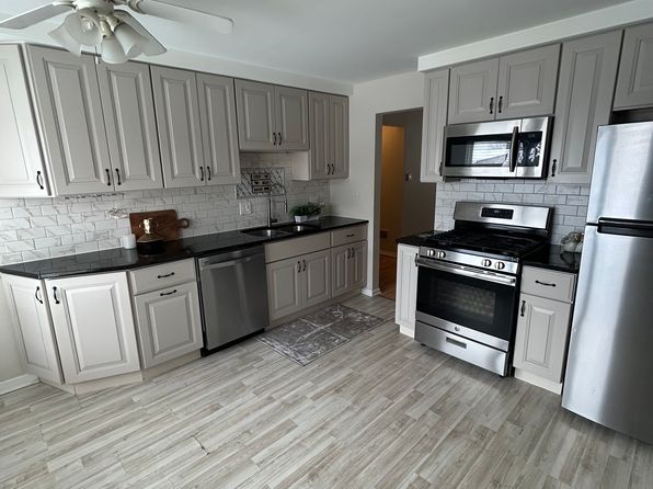 7509 Country Ln APT 1N