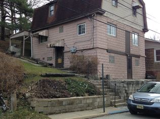 1118 Rostraver St, Monessen, PA 15062