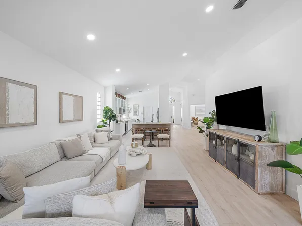 15553 Canabria Lane, Delray Beach, FL 33446