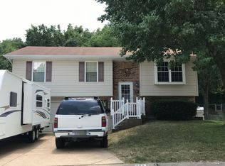 2114 Glenwood Dr, Arnold, MO 63010