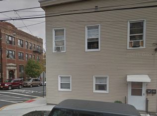 6512 Hudson Ave, West New York, NJ 07093