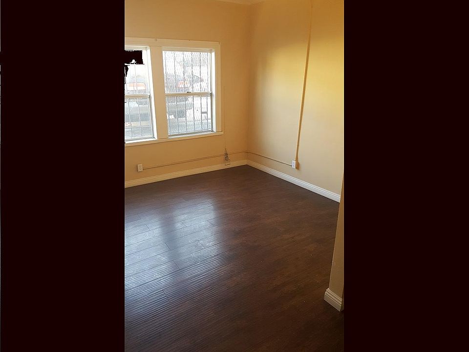 1st image of 2820 W 8th St APT 8