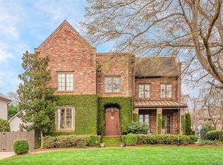 1789 Sterling Rd, Charlotte, NC 28209