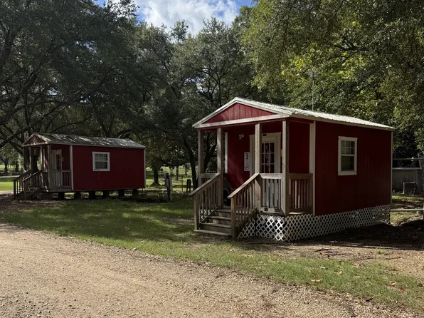 57056 N Cooper Rd, Loranger, LA 70446