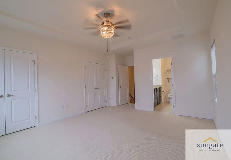 1724 Lantern Mews — Photo 24