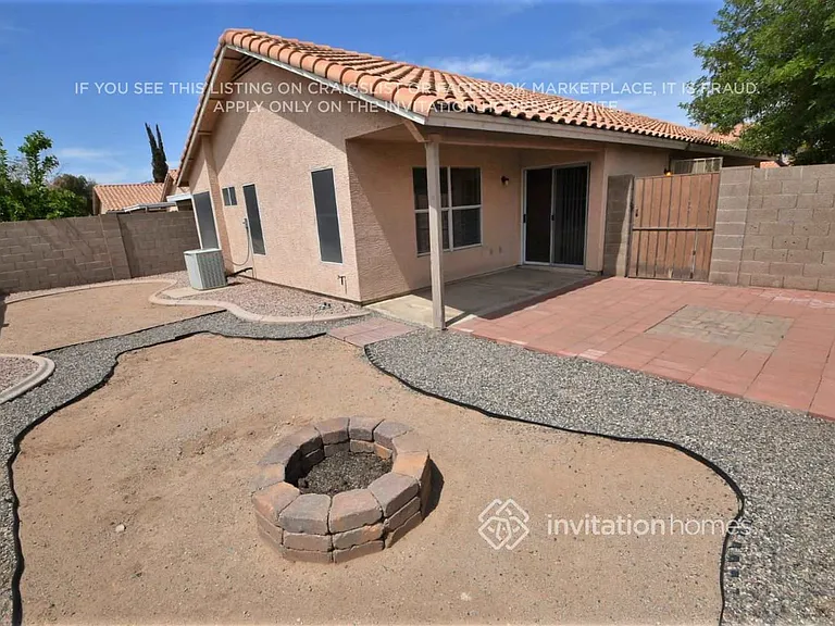 7923 W Laurel Ln — Photo 12
