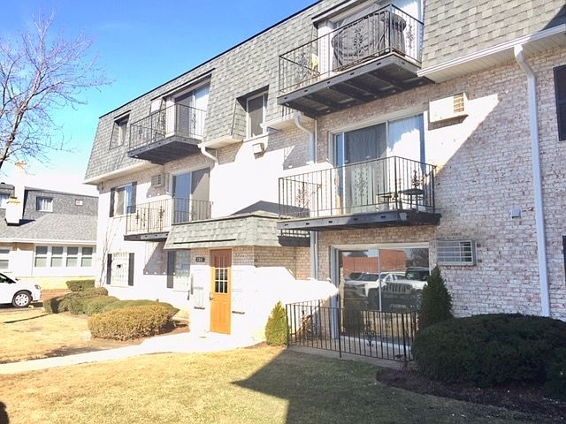 1st image of 1311 N Baldwin Ct Unit 1B