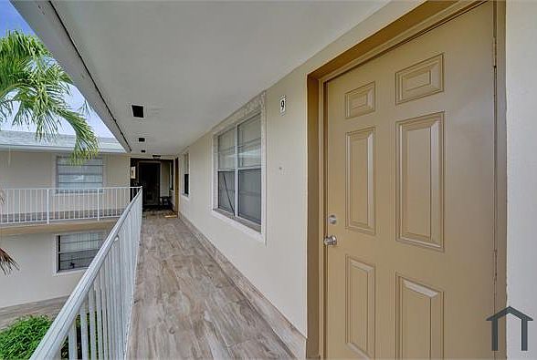 1st image of 111 SE 4th Ave APT 9