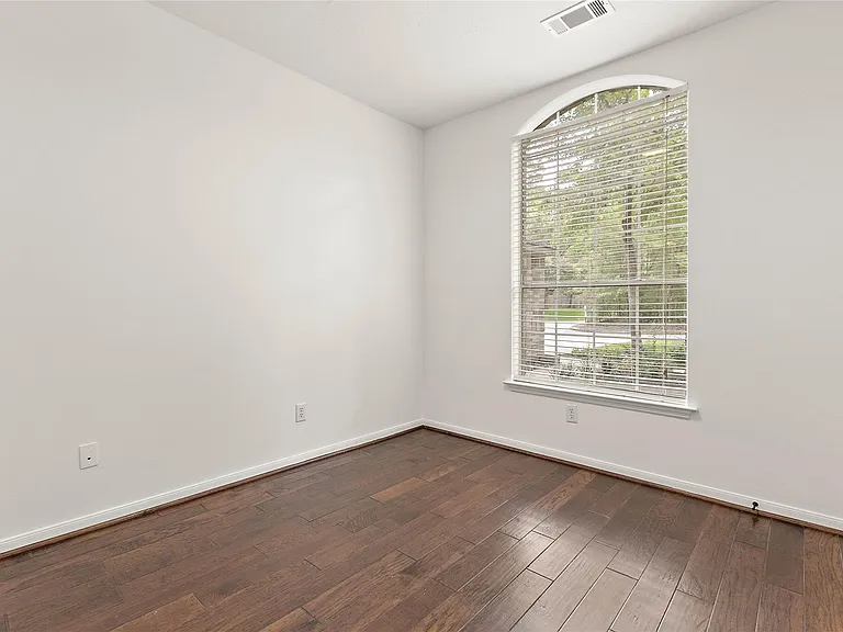 99 S Wynnoak Cir — Photo 22