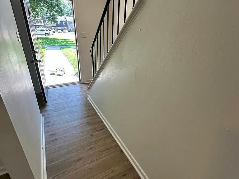 430 Hickorywood Cir — Photo 14