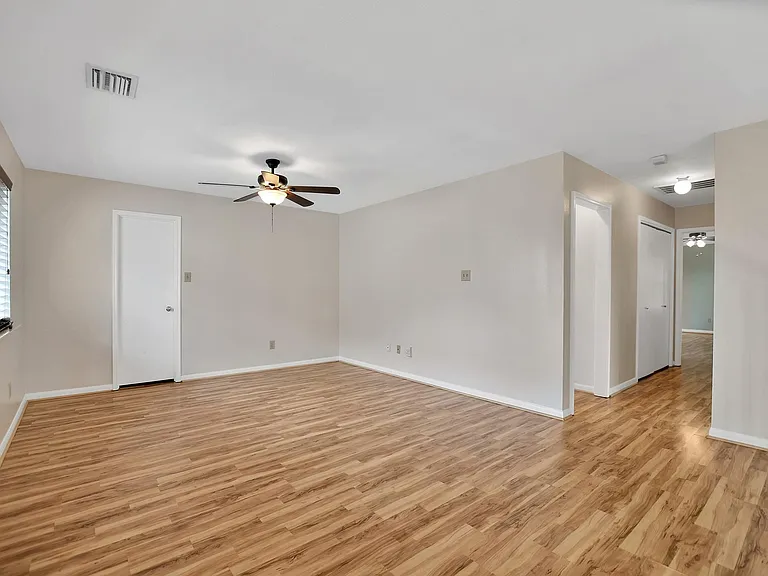2939 Sailors Moon Dr — Photo 25