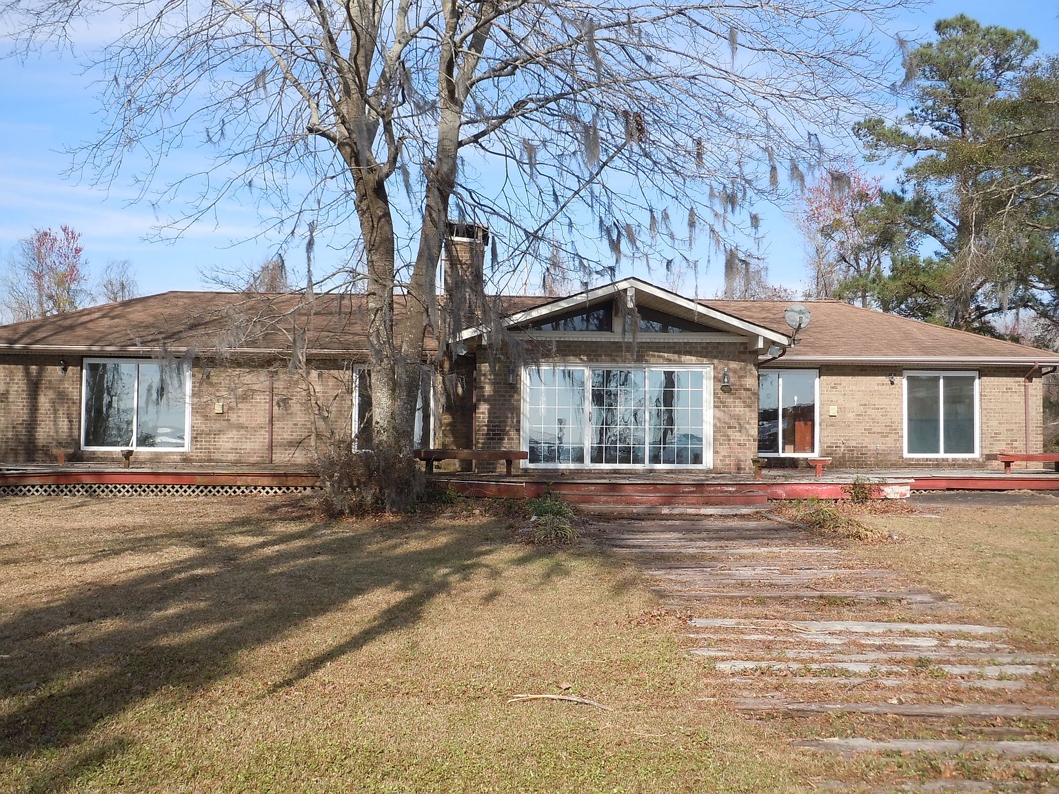 986 Bella Coola Rd, Lake Waccamaw, NC 28450 Zillow