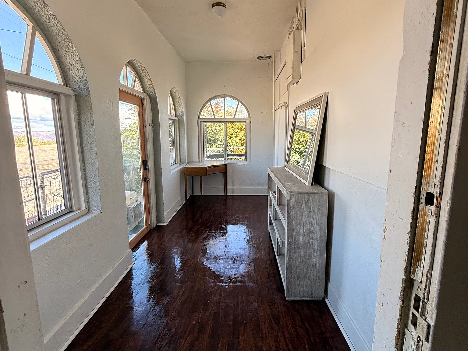 2 bed, 1120 sqft, $1,700 — Photo 2