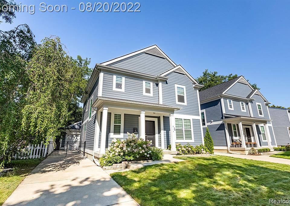 1st image of 914 McLean Ave
