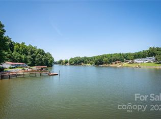 2640 Sadler Rd, Charlotte, NC 28278