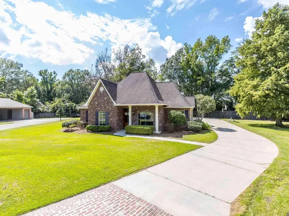 37455 Highridge Ave, Prairieville, LA 70769