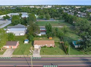 2011 S 13th St, Rogers, AR 72758