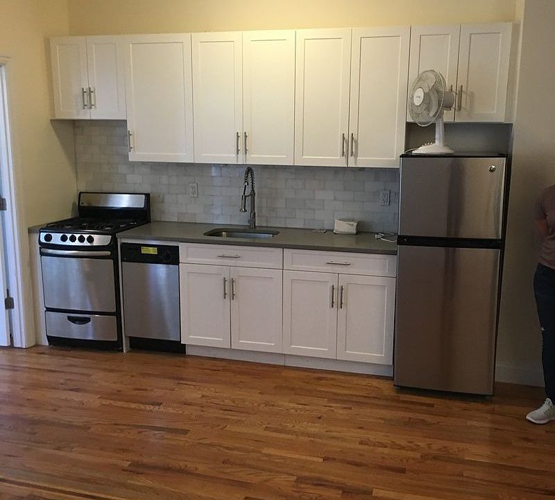 1st image of 56 Bennett Ave APT 5EE
