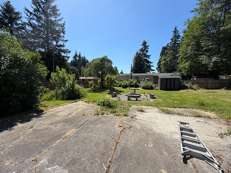 81st Avenue Ct E — Photo 6