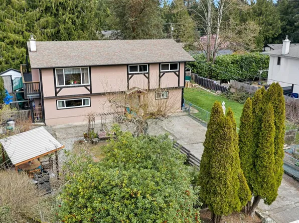 1707 Robin Hill Dr, Cowichan Valley, BC V8H 3B5