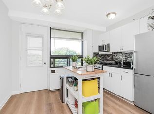 Windsor North, Bronx, NY 10471