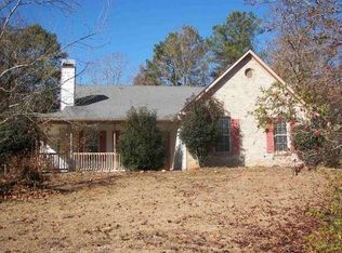 327 River Point Dr, McDonough, GA