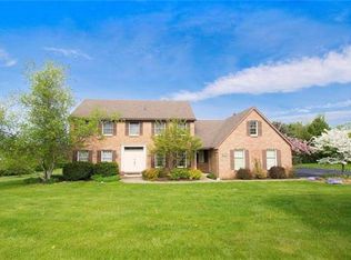 2766 Allison Ln, Allentown, PA 18104