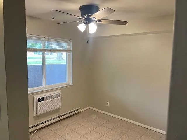 1016 Legrand Dr #3 — Photo 2