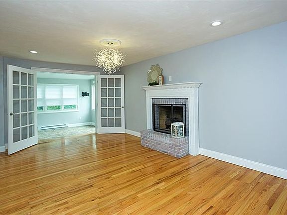 5th image of 3314 Hermar Ct