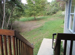 1127 Chestnut Ln, Frenchburg, KY 40322