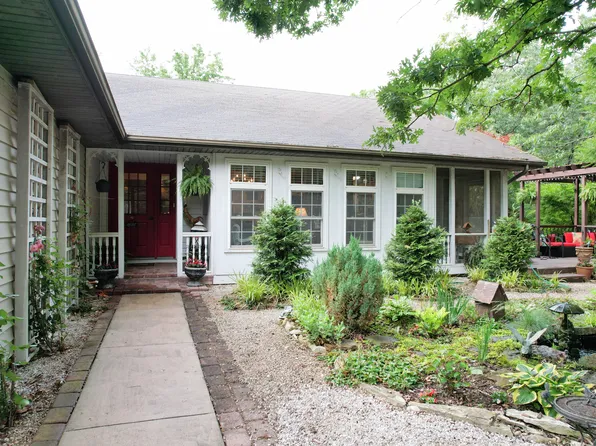 5240 S 1975 Road, Humansville, MO 65674