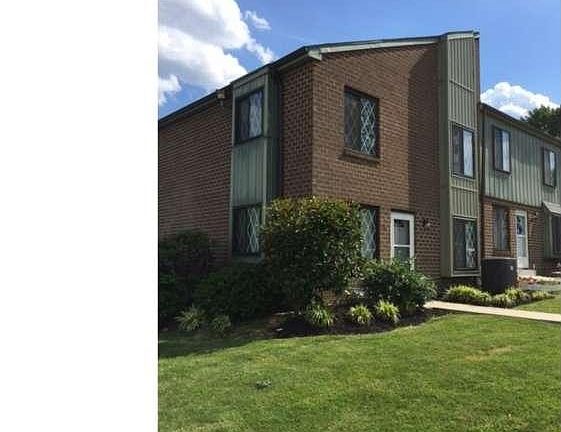 2nd image of 5200 Hilltop Dr #283
