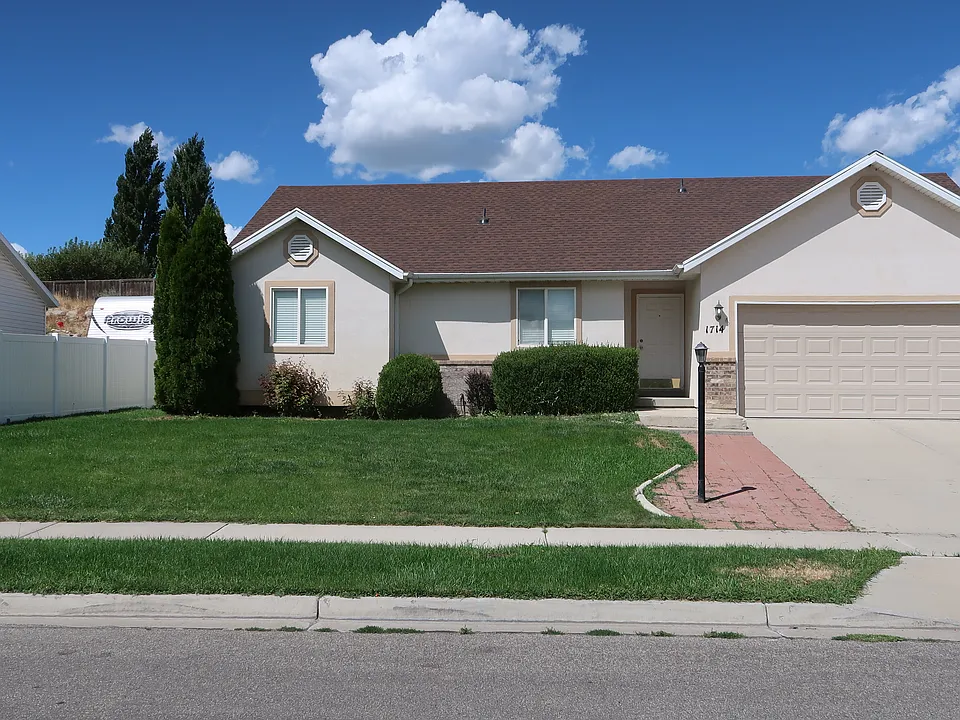 1714 S Stony View Dr