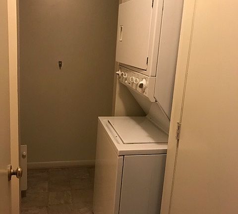 2nd image of 26 Copeland Ln APT D