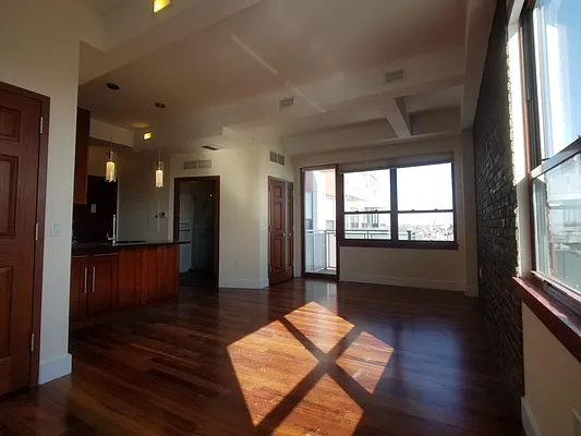 Rented by Compass | media 12